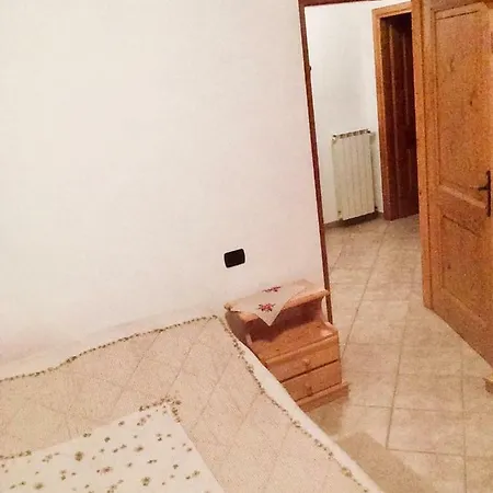 Rifugio Degli Scalatori Guest house *